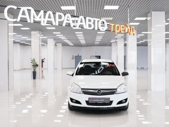 Opel Astra H Рестайлинг с пробегом 2011 года, цена 250 000 рублей, 168970 км, хэтчбек, Автокод Объявления