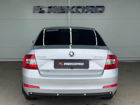 Skoda Octavia III (A7) с пробегом 2013 года, цена 1 299 000 рублей, 162500 км, лифтбек, Автокод Объявления