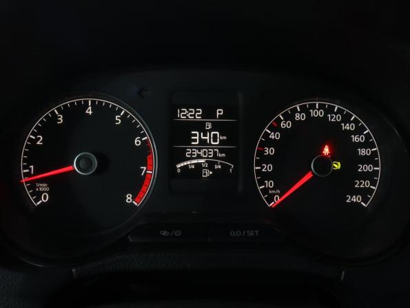 Volkswagen Polo V с пробегом 2014 года, цена 689 000 рублей, 233000 км, седан, Автокод Объявления