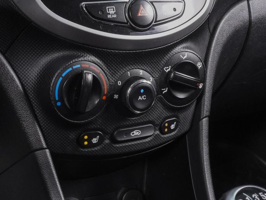 Hyundai Solaris I Ростов-на-Дону  - изображение 12