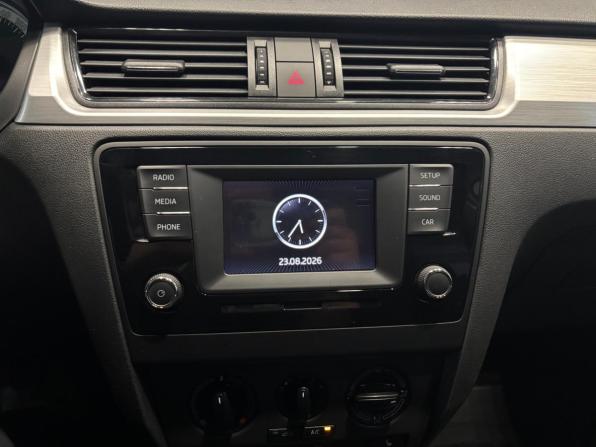 Skoda Rapid I с пробегом 2016 года, цена 1 049 000 рублей, 115680 км, лифтбек, Автокод Объявления