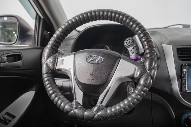 Hyundai Solaris I Рестайлинг с пробегом 2015 года, цена 829 000 рублей, 144000 км, седан, Автокод Объявления