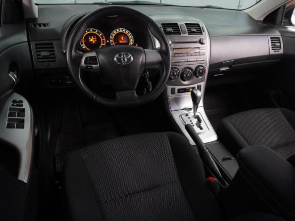 Toyota Corolla X (E140 E150) Рестайлинг с пробегом 2011 года, цена 1 099 000 рублей, 202719 км, седан, Автокод Объявления