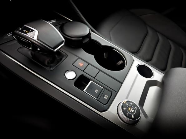 Volkswagen Touareg III с пробегом 2019 года, цена 5 205 000 рублей, 37555 км, внедорожник, Автокод Объявления