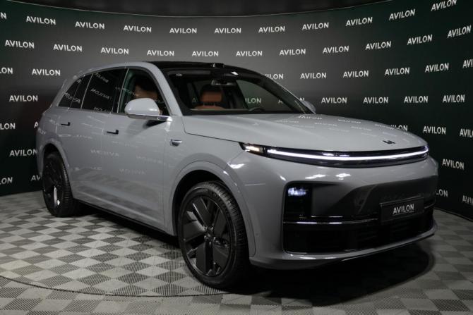 Новый Li Auto (Lixiang) L7 I Рестайлинг 2025 года, цена 10 950 585 рублей, внедорожник, Автокод Объявления