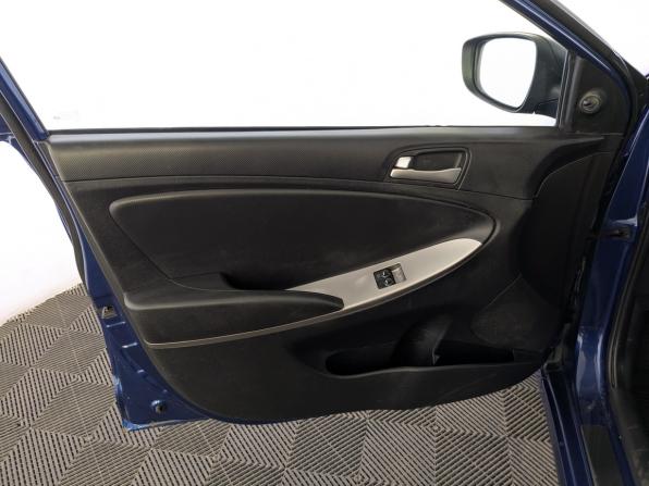 Hyundai Solaris I Рестайлинг с пробегом 2016 года, цена 1 099 000 рублей, 121462 км, седан, Автокод Объявления