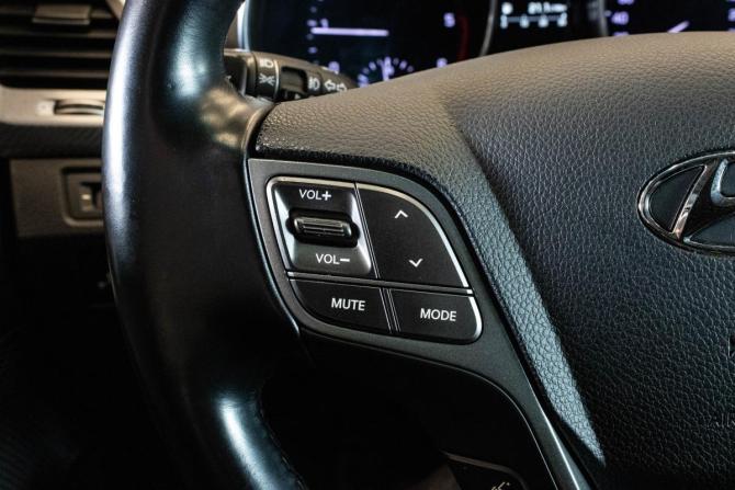 Hyundai Santa Fe III Рестайлинг с пробегом 2016 года, цена 2 609 000 рублей, 206972 км, внедорожник, Автокод Объявления