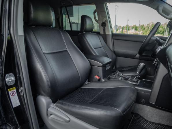 Toyota Land Cruiser Prado 150 Series с пробегом 2013 года, цена 3 000 000 рублей, 230000 км, внедорожник, Автокод Объявления