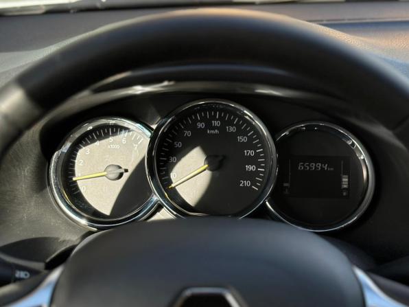 Renault Logan II Рестайлинг с пробегом 2020 года, цена 1 009 000 рублей, 65994 км, седан, Автокод Объявления