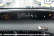 Toyota Prius III Рестайлинг (XW30) Омск  - изображение 46