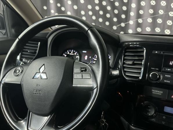 Mitsubishi Outlander III Рестайлинг 2 с пробегом 2017 года, цена 1 980 000 рублей, 116200 км, внедорожник, Автокод Объявления