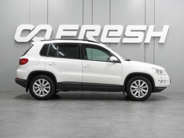 Volkswagen Tiguan I с пробегом 2010 года, цена 844 000 рублей, 291345 км, внедорожник, Автокод Объявления