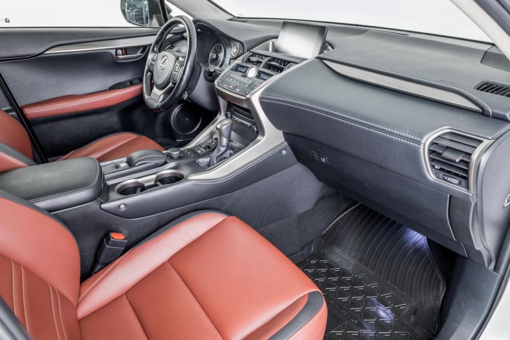 Lexus NX I Рестайлинг Казань  - изображение 9