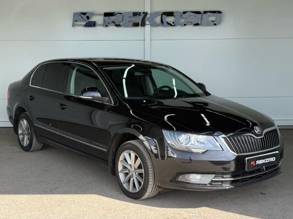 Skoda Superb II Рестайлинг с пробегом 2013 года, цена 1 399 000 рублей, 187000 км, лифтбек, Автокод Объявления