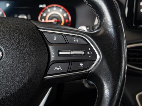 Hyundai Santa Fe IV Рестайлинг с пробегом 2020 года, цена 3 255 000 рублей, 78157 км, внедорожник, Автокод Объявления