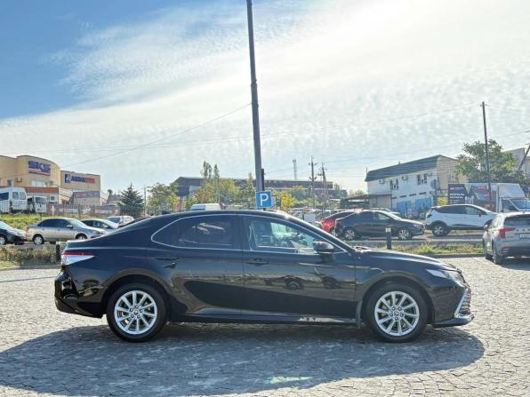 Toyota Camry VIII (XV70) Рестайлинг с пробегом 2021 года, цена 2 200 000 рублей, 230961 км, седан, Автокод Объявления