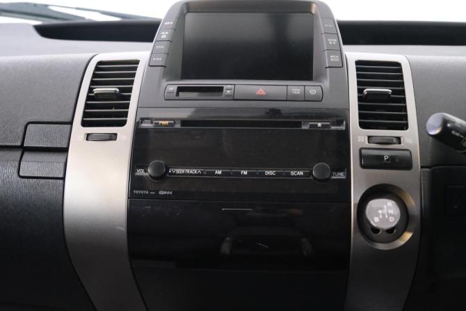 Toyota Prius II Рестайлинг (XW20) с пробегом 2008 года, цена 729 000 рублей, 321000 км, лифтбек, Автокод Объявления