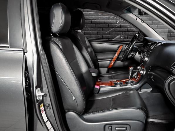 Toyota Highlander II (XU40) Рестайлинг с пробегом 2011 года, цена 2 150 000 рублей, 172064 км, внедорожник, Автокод Объявления