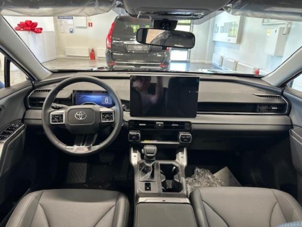 Toyota RAV4 V (XA50) с пробегом 2026 года, цена 4 390 000 рублей, 49 км, внедорожник, Автокод Объявления