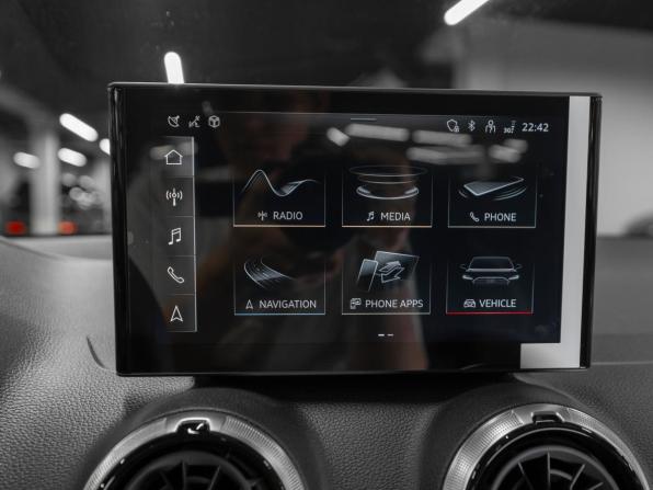 Audi Q2 I Рестайлинг с пробегом 2026 года, цена 3 700 000 рублей, 50 км, внедорожник, Автокод Объявления