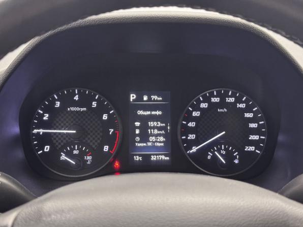 Hyundai Solaris II Рестайлинг с пробегом 2022 года, цена 1 698 000 рублей, 32178 км, седан, Автокод Объявления