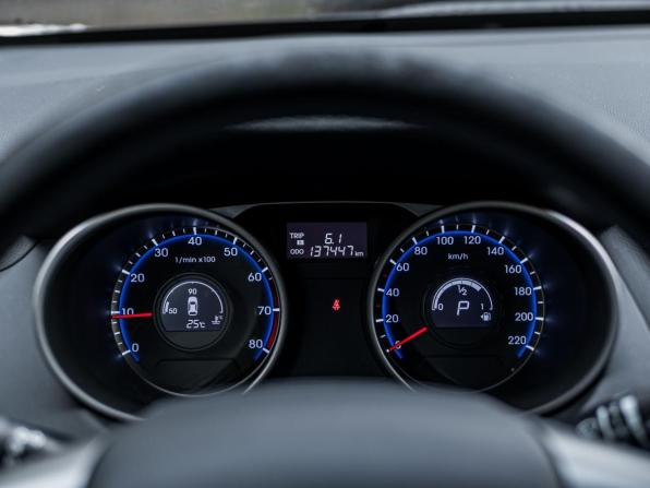 Hyundai ix35 I Рестайлинг с пробегом 2015 года, цена 1 229 000 рублей, 137399 км, внедорожник, Автокод Объявления