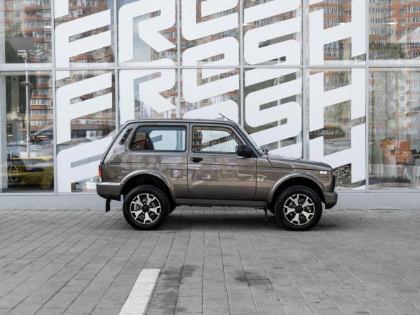Lada (ВАЗ) Niva Legend с пробегом 2024 года, цена 998 000 рублей, 10124 км, внедорожник, Автокод Объявления