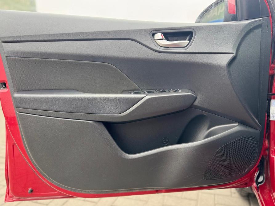 Hyundai Solaris II Рестайлинг Ростов-на-Дону  - изображение 12