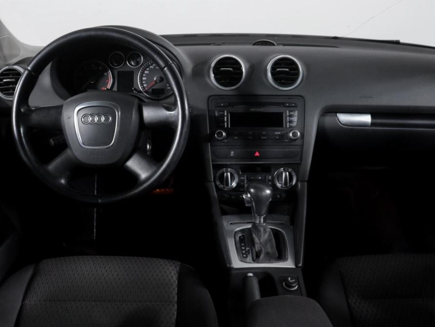Audi A3 II (8P) Рестайлинг 2 Москва  - изображение 11