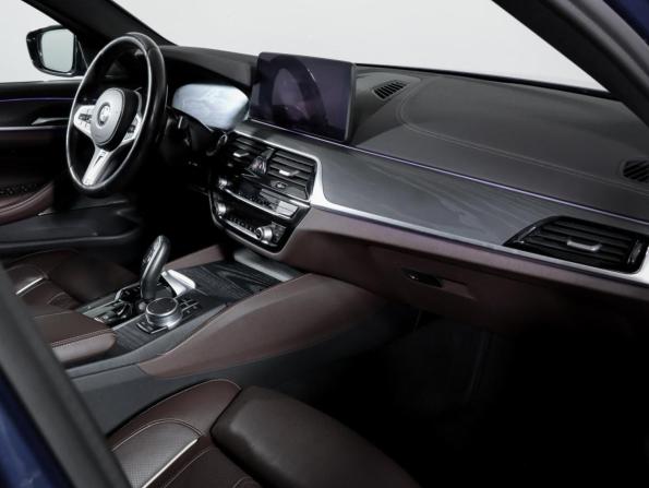 BMW 5 серии VII (G30/G31/G38) Рестайлинг с пробегом 2020 года, цена 5 850 000 рублей, 58330 км, седан, Автокод Объявления