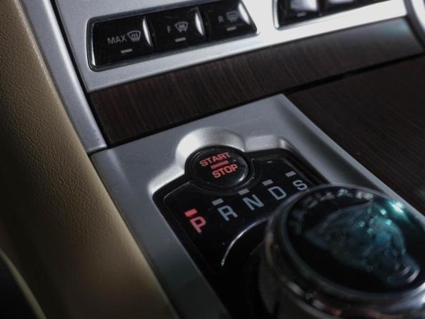 Jaguar XF I Рестайлинг с пробегом 2012 года, цена 1 349 000 рублей, 209515 км, седан, Автокод Объявления