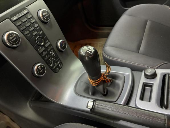 Volvo S40 II Рестайлинг с пробегом 2011 года, цена 550 000 рублей, 284000 км, седан, Автокод Объявления