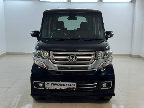 Honda N-BOX I Рестайлинг с пробегом 2017 года, цена 685 000 рублей, 106918 км, минивэн, Автокод Объявления