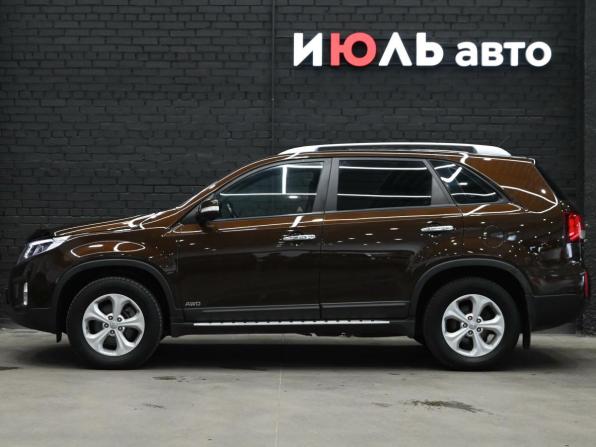 Kia Sorento II Рестайлинг с пробегом 2014 года, цена 1 700 000 рублей, 174965 км, внедорожник, Автокод Объявления