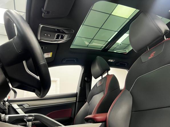 Geely Coolray I с пробегом 2023 года, цена 2 090 000 рублей, 28000 км, внедорожник, Автокод Объявления