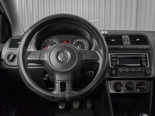 Volkswagen Polo V с пробегом 2013 года, цена 800 000 рублей, 164396 км, седан, Автокод Объявления