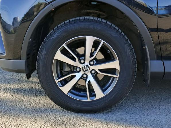 Toyota RAV4 IV (XA40) Рестайлинг с пробегом 2018 года, цена 2 490 000 рублей, 103380 км, внедорожник, Автокод Объявления