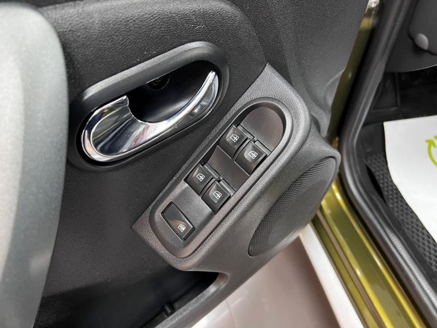 Renault Duster I Рестайлинг Тверь  - изображение 16
