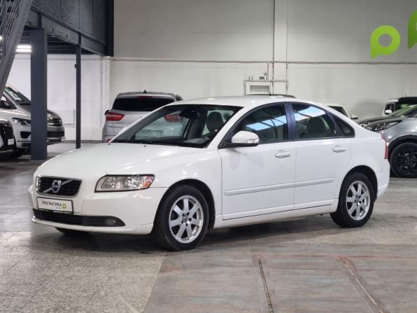 Volvo S40 II Рестайлинг с пробегом 2011 года, цена 734 000 рублей, 215009 км, седан, Автокод Объявления