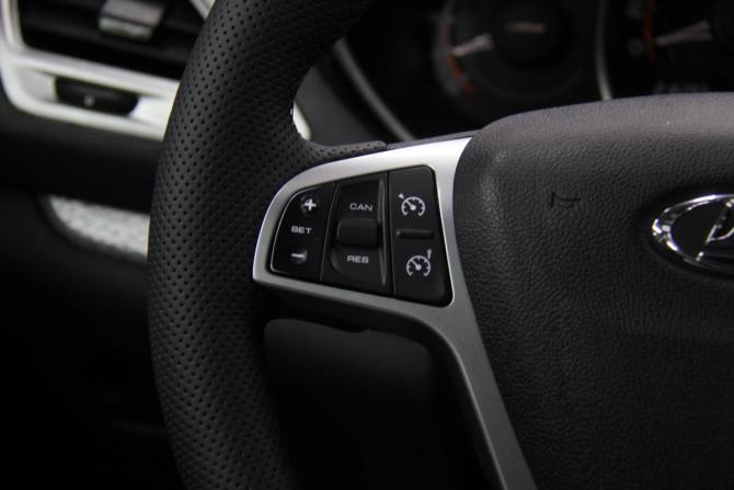 Lada (ВАЗ) Vesta I с пробегом 2018 года, цена 947 000 рублей, 216293 км, универсал, Автокод Объявления