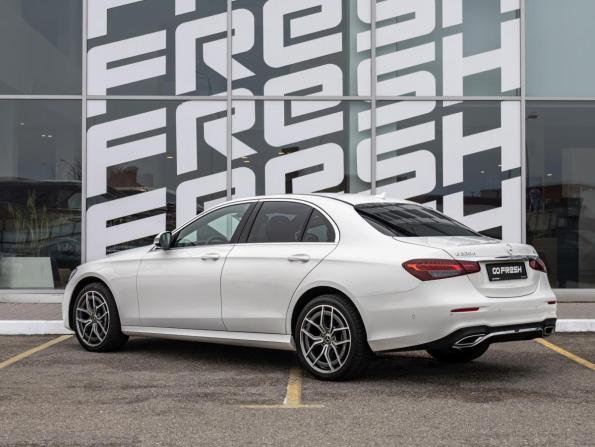 Mercedes-Benz E-Класс V (W213 S213 C238) Рестайлинг с пробегом 2021 года, цена 4 200 000 рублей, 271861 км, седан, Автокод Объявления
