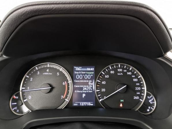 Lexus RX IV Рестайлинг с пробегом 2021 года, цена 4 800 000 рублей, 126127 км, внедорожник, Автокод Объявления