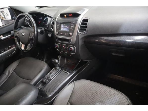 Kia Sorento II Рестайлинг с пробегом 2014 года, цена 1 549 000 рублей, 296629 км, внедорожник, Автокод Объявления