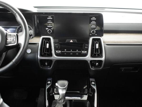 Kia Sorento IV с пробегом 2023 года, цена 3 997 000 рублей, 28386 км, внедорожник, Автокод Объявления