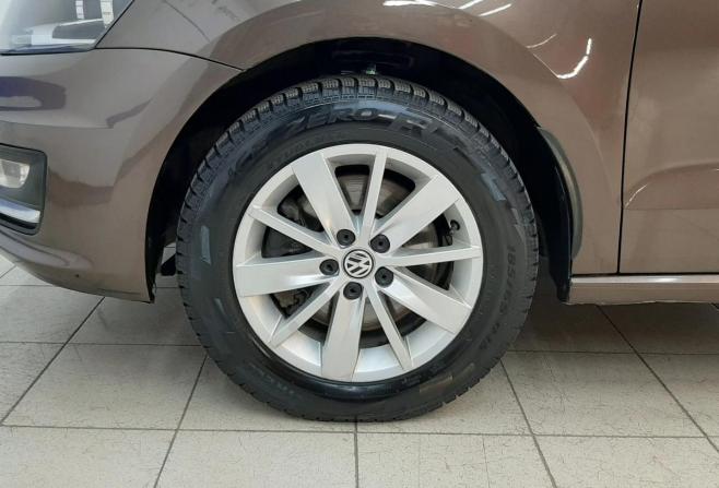 Volkswagen Polo V Рестайлинг с пробегом 2016 года, цена 799 000 рублей, 197591 км, седан, Автокод Объявления