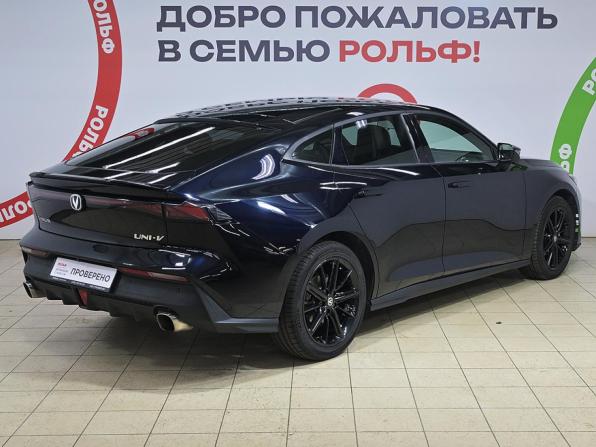 Changan UNI-V I с пробегом 2022 года, цена 2 060 000 рублей, 49740 км, лифтбек, Автокод Объявления