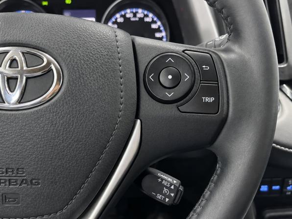 Toyota RAV4 IV (XA40) Рестайлинг с пробегом 2018 года, цена 2 499 000 рублей, 95524 км, внедорожник, Автокод Объявления
