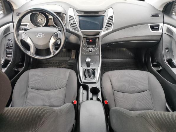 Hyundai Elantra V (MD) Рестайлинг с пробегом 2015 года, цена 749 000 рублей, 317045 км, седан, Автокод Объявления