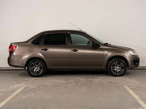 Lada (ВАЗ) Granta I с пробегом 2018 года, цена 399 000 рублей, 157959 км, седан, Автокод Объявления
