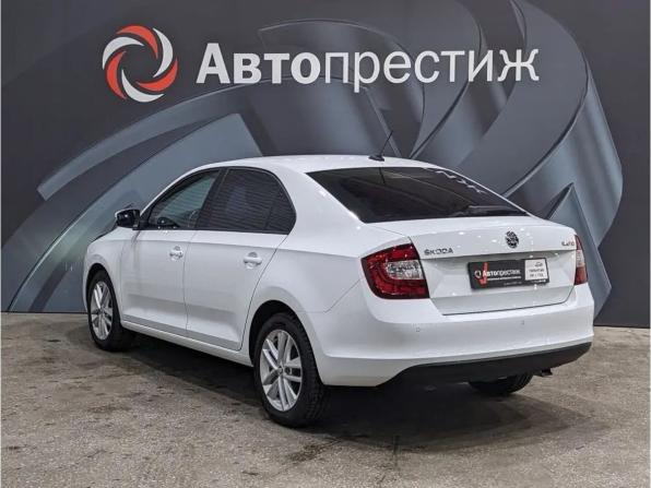Skoda Rapid I Рестайлинг с пробегом 2018 года, цена 1 299 000 рублей, 119227 км, лифтбек, Автокод Объявления